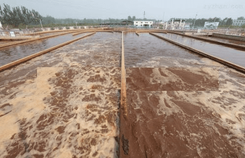 （圖：電廠煙氣脫硫廢水起泡泡沫池）